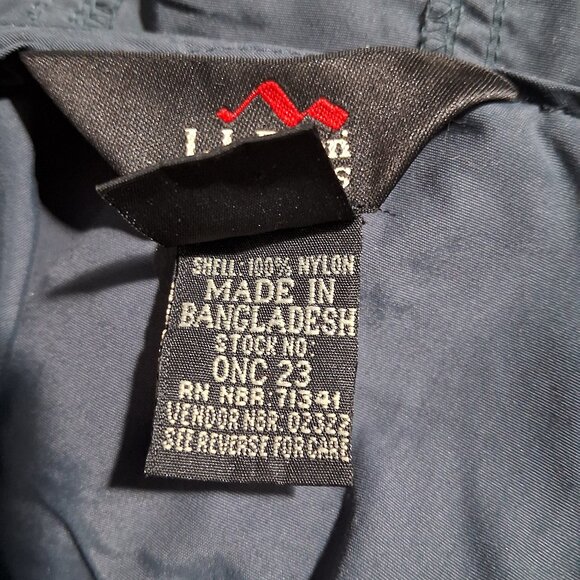 L.L Bean hooded windbreaker - Picture 12 of 13